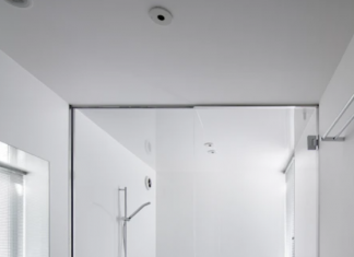 What are the best ideas for 10 small bathrooms that will entertain you while you bathe