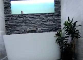 Bathroom a place to rest, What else is the advantage of the bathroom