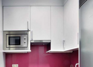 How to properly plan a small kitchen,Classic layout of a small kitchen